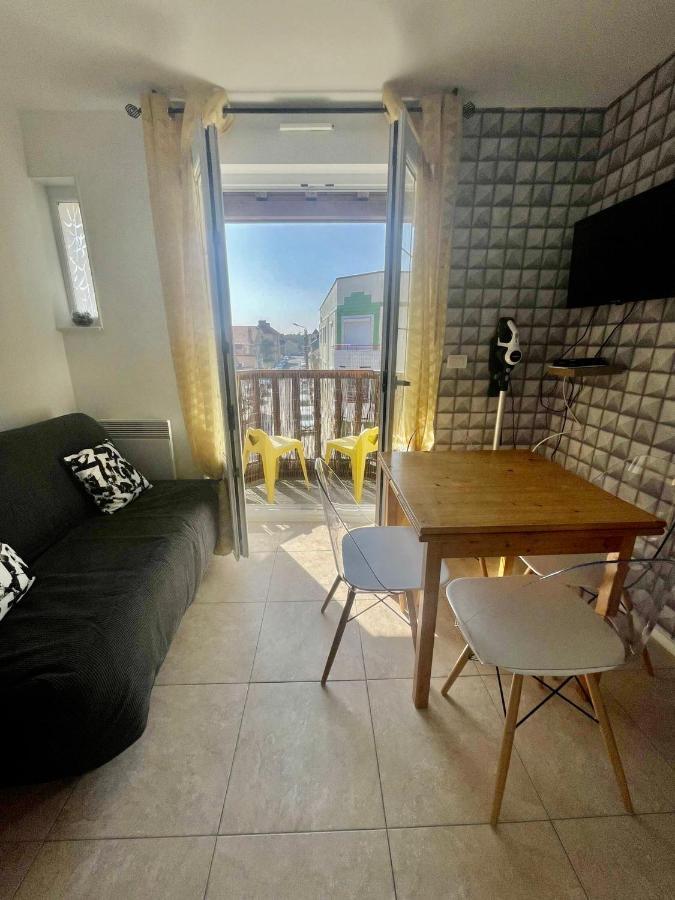 Апартаменты Appart Marion Vue Mer Avec Wifi Sur Quend Plage Экстерьер фото
